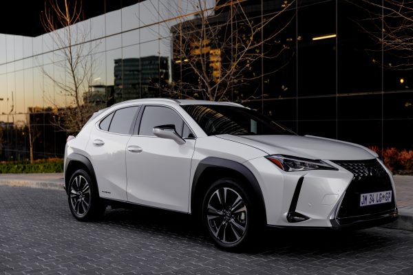 Lexus ux250h технические характеристики